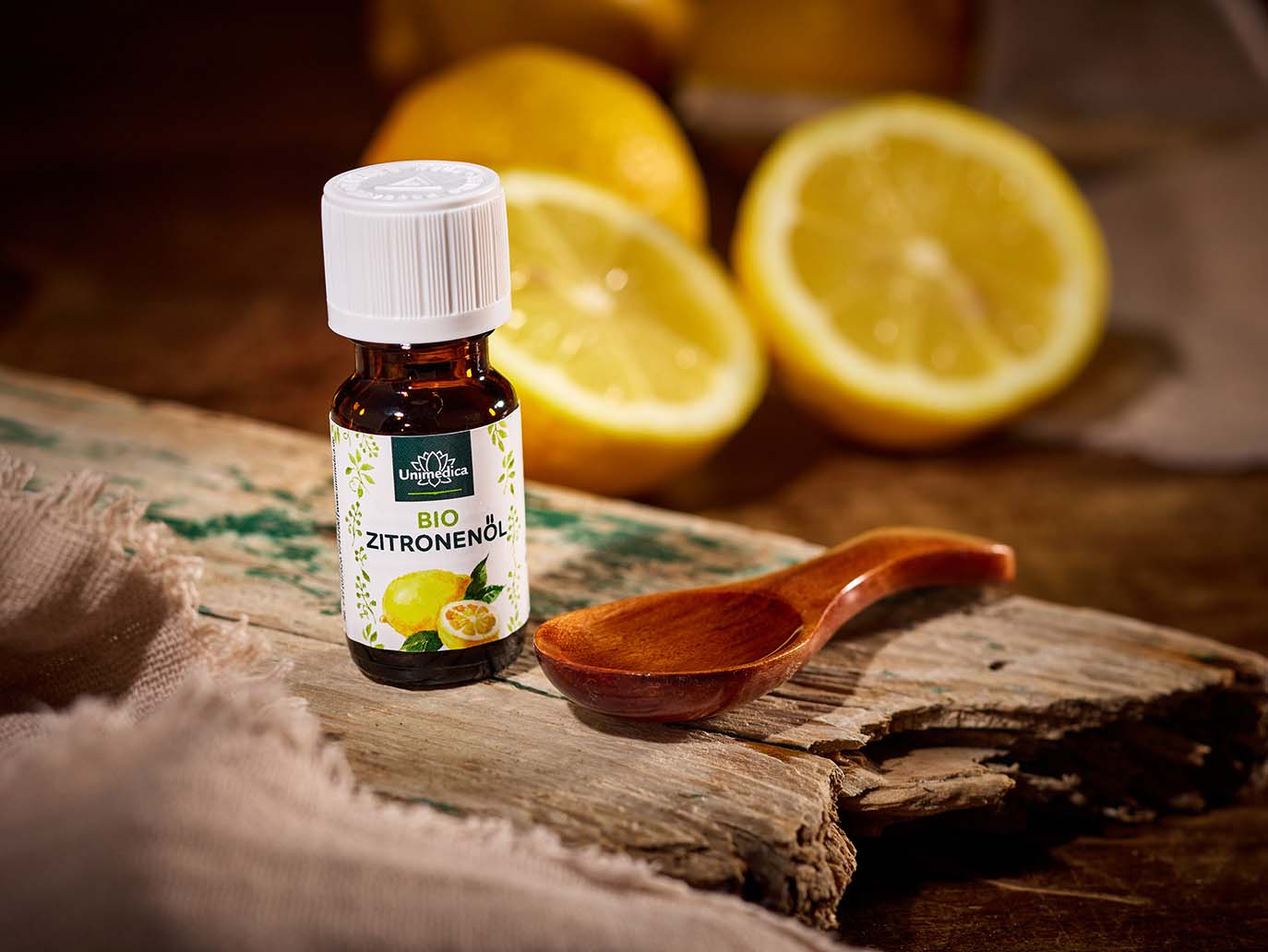 Organic Lemon Oil  Essential Oil  10 ml  by Unimedica